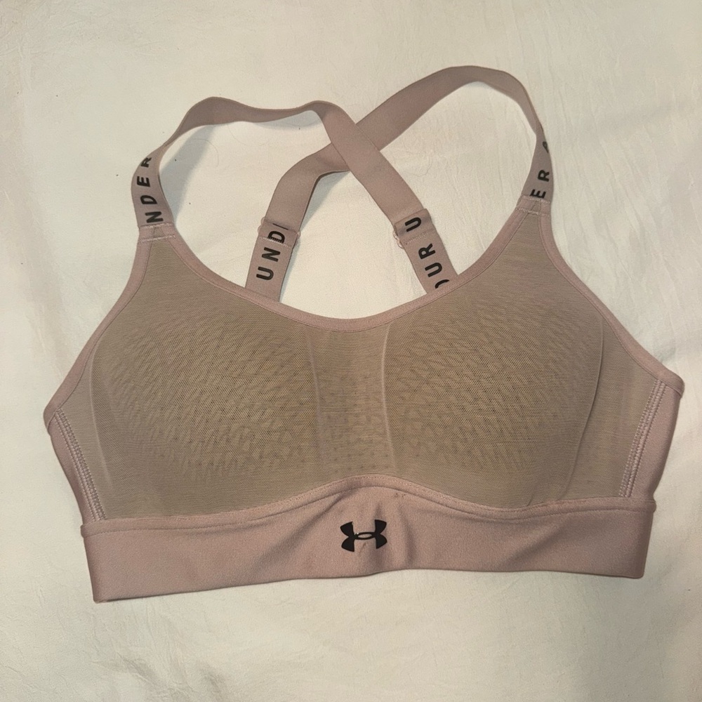 UNDER ARMOUR sports bra